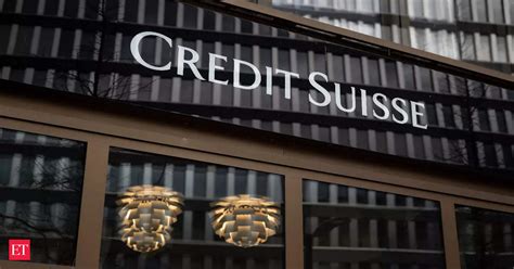 UBS reaps $28B in new assets in 1Q; Credit Suisse deal looms